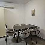Dora I Apartment