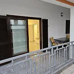 Apartment Dora I *